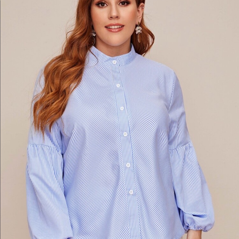 Pinstriped long sleeve top with balloons sleeves